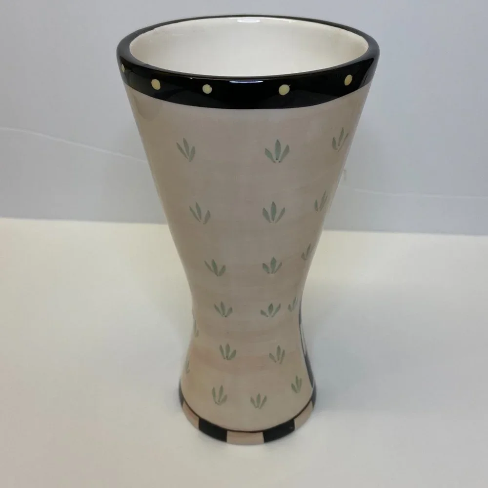 Vintage - Crazy Mountain, Hand Painted Vase‎